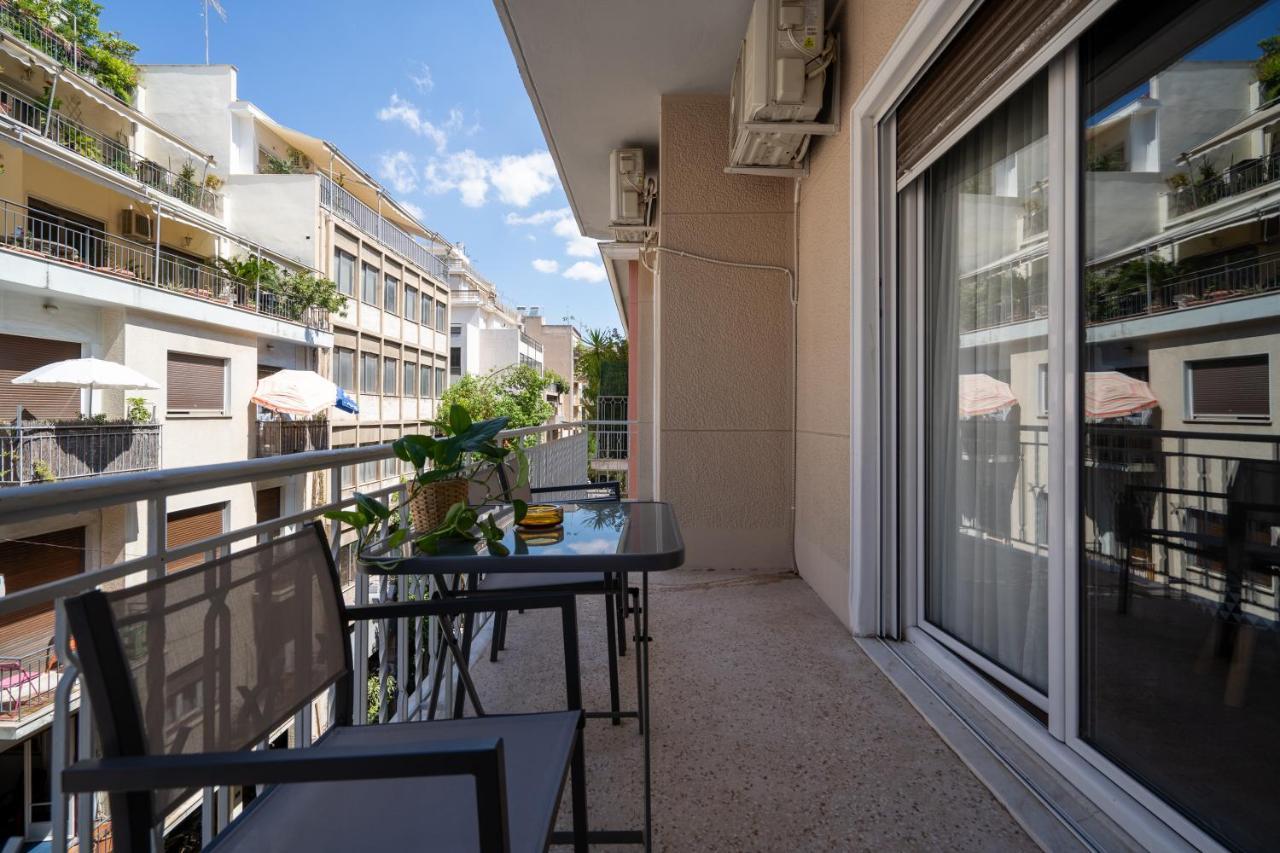Exclusive Apartment In The Heart Of アテネ エクステリア 写真